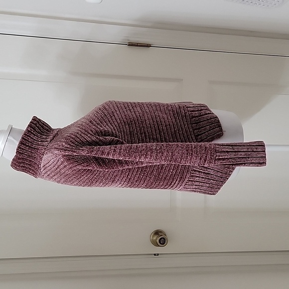 Pink Rose Size XS Mauve/ Dusty Rose Chenille Turtleneck Sweater, Exc. Used Cond. - Picture 5 of 13
